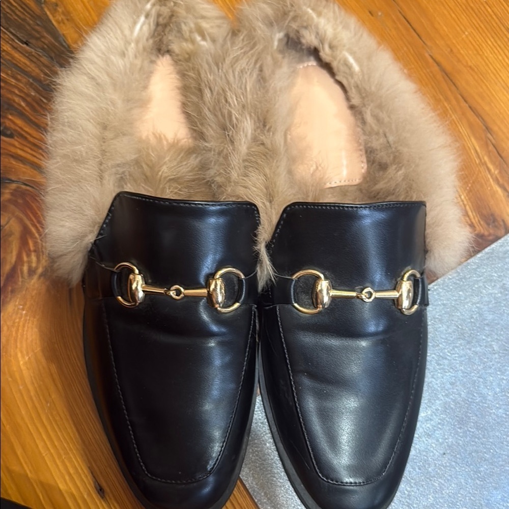 Women's Black Faux Leather Loafers with Fur Lining - Picture 10 of 10